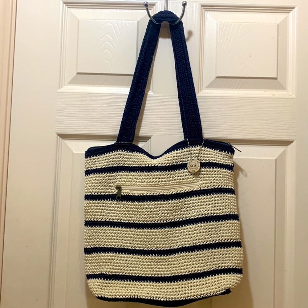 The SAK Riviera Navy Blue/White Crochet Shoulder Bag Purse NWOT